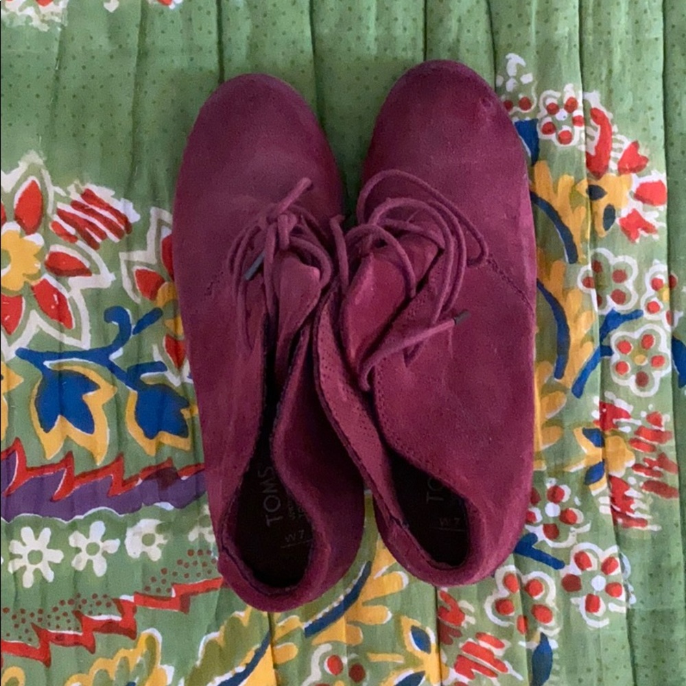 TOMS block heel bootie